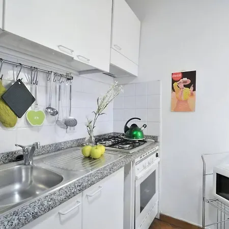 Flat In Trastevere - Rome