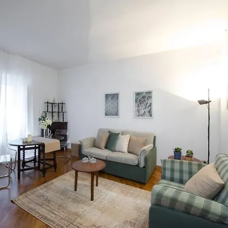 Flat In Trastevere - Tatil Evi *
